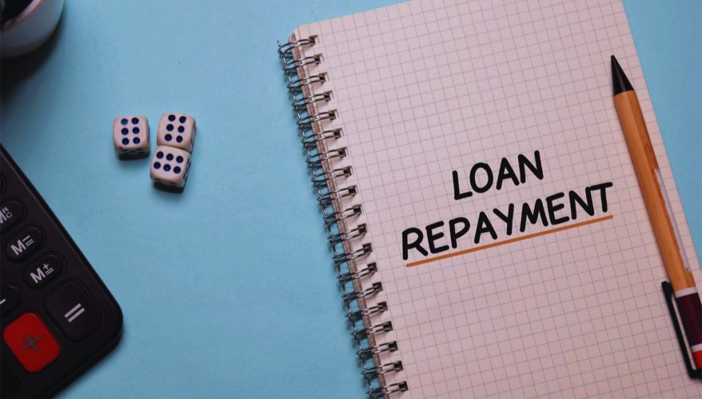 Illustration of loan repayment process, showing steps and options for repaying a loan