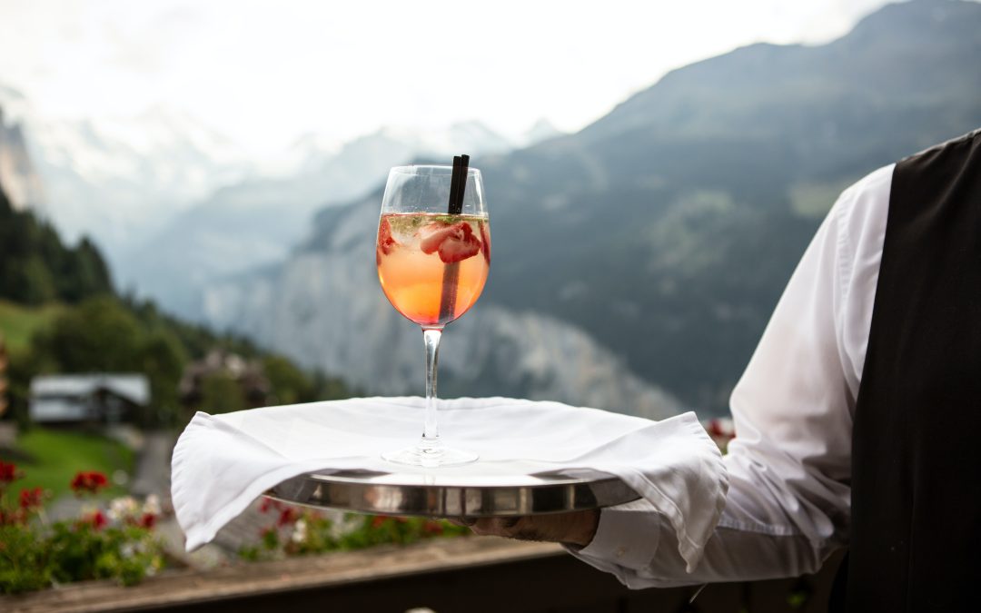 Top 6 Countries to Make a Career in Hospitality Management